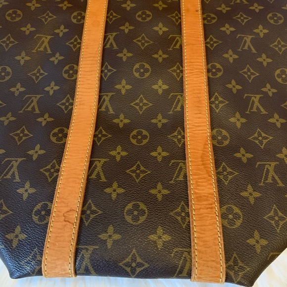 Authentic Louis Vuitton Keepall 45 - Picture 6 of 8